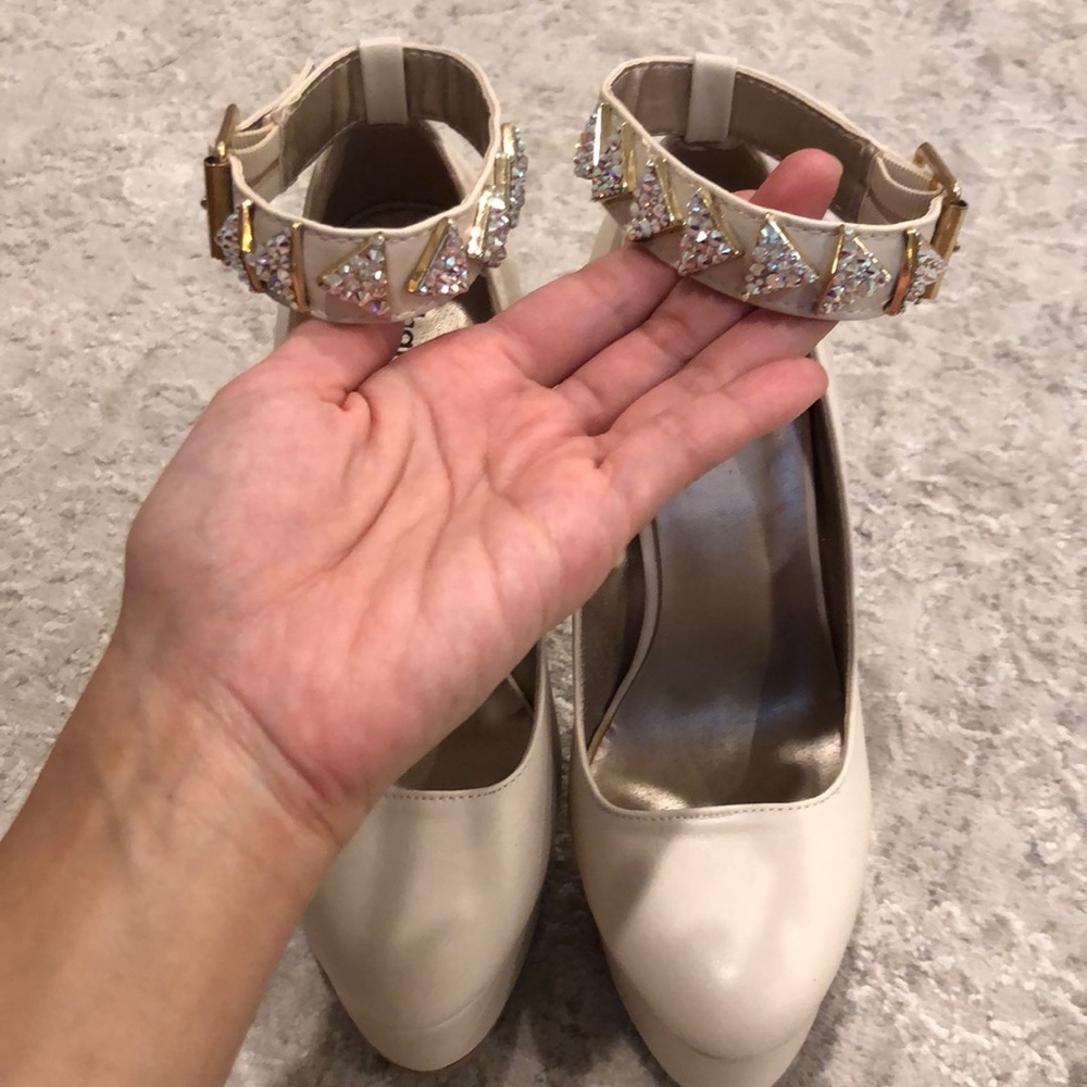NWOT Heels w/ Genuine Swarovski Crystallized Strap